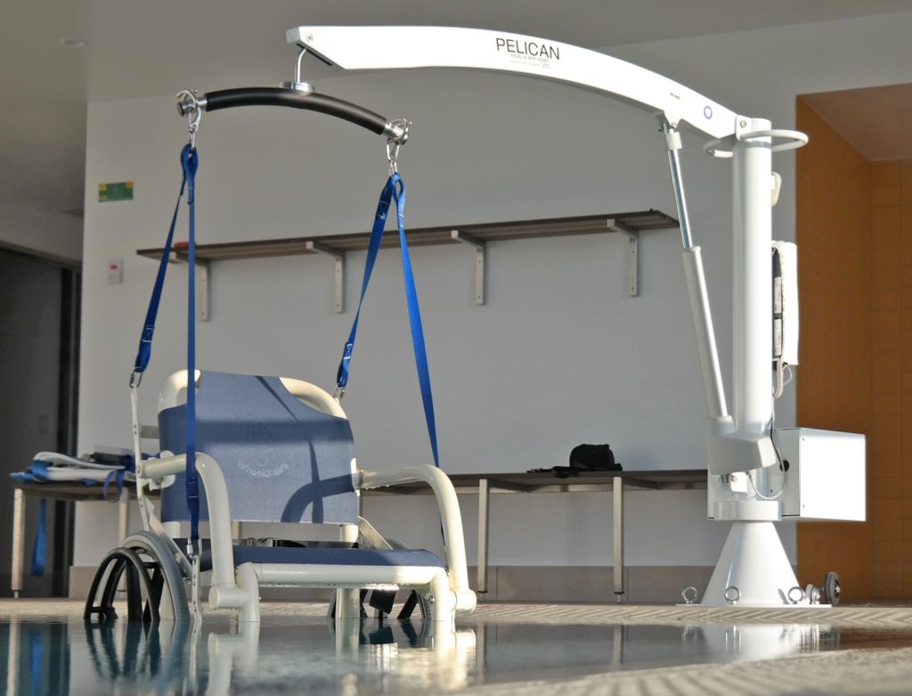 pelican-plus-pool-hoist-Gallery-1