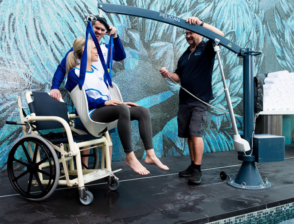 Pelican-Pool-Spa-Hoist-Gallery-263